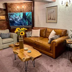 https://cathedral-view.cardiffhotelswales.com